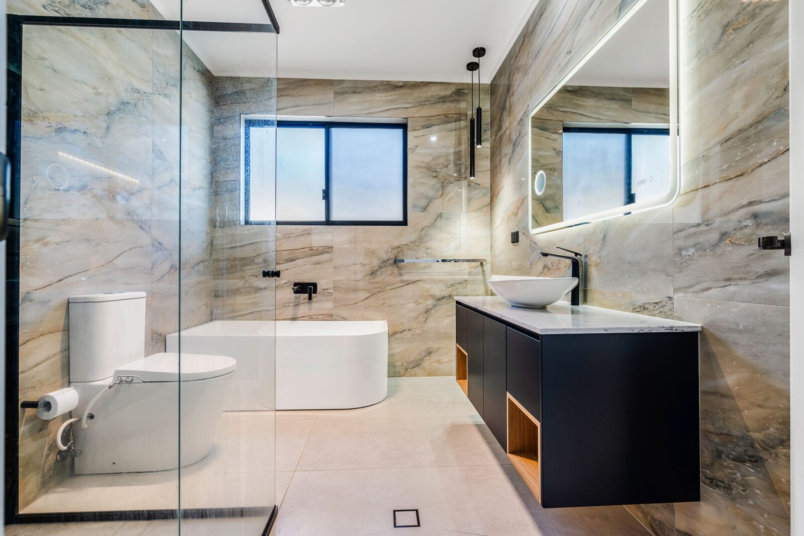 luxurious bathroom sydney